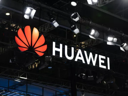 Huawei. Crédito: THINK A/Shutterstock.com.