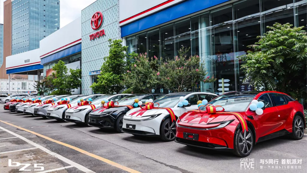 Toyota bZ5. Crédito: Divulgação.