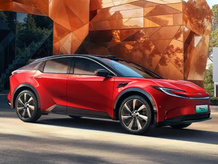 Toyota bZ5. Crédito: Divulgação.