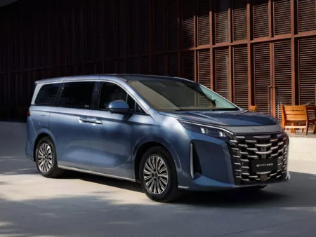 BYD M9. Crédito: Divulgação.