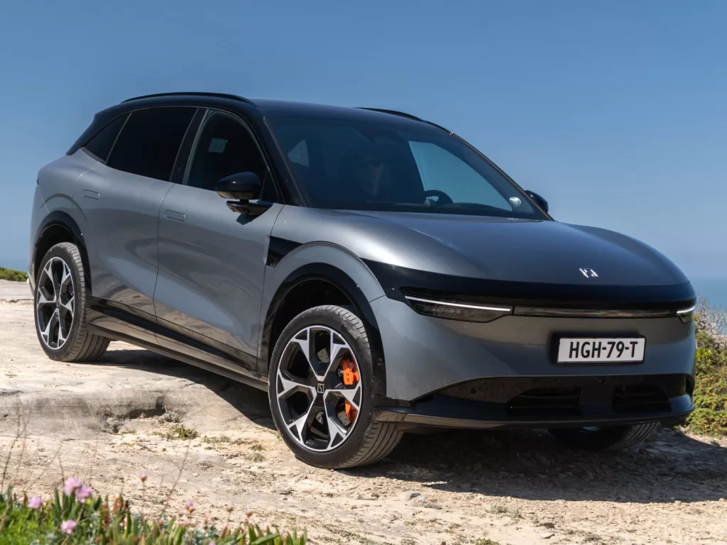 Zeekr 7X. Crédito: Divulgação.