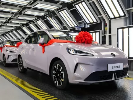 MG4 com bateria semi-sólida entra em produção na China. Crédito: Divulgação.