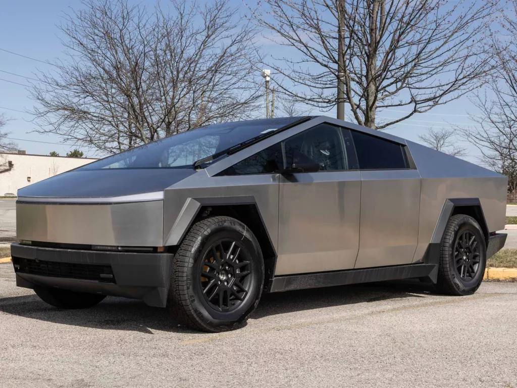 Tesla Cybertruck. Crédito: Jonathan Weiss/Shutterstock.com.