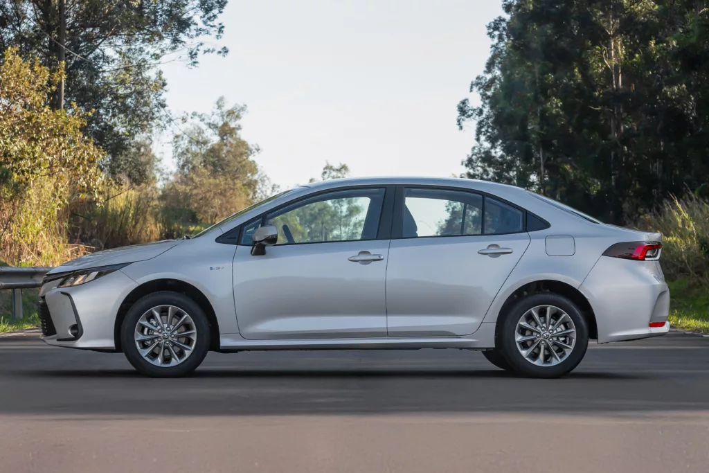Toyota Corolla GLi Hybrid. Crédito: Divulgação.
