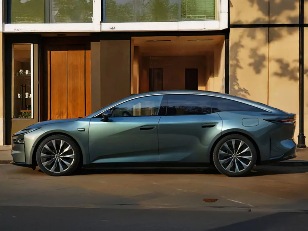 Toyota bZ7. Crédito: Divulgação.