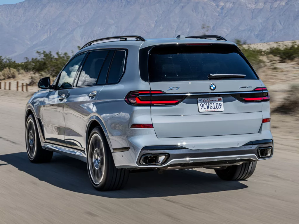 BMW X7 xDrive40i M Sport. Crédito: Divulgação.