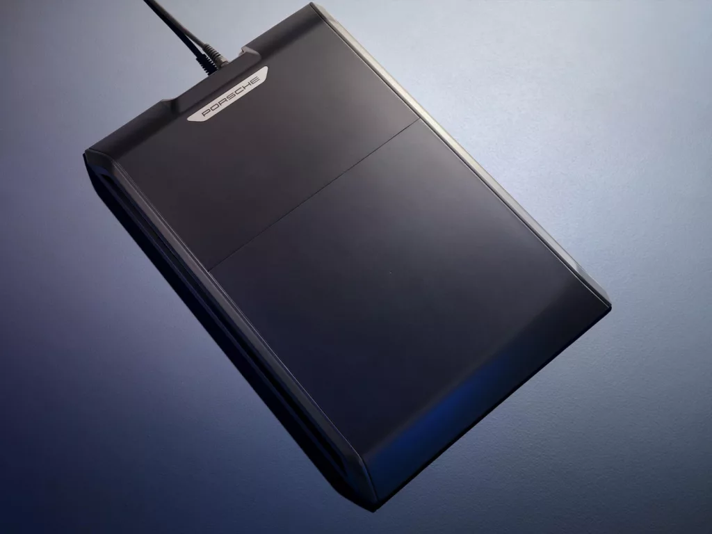 Porsche Wireless Charging do Cayenne Electric. Crédito: Divulgação.