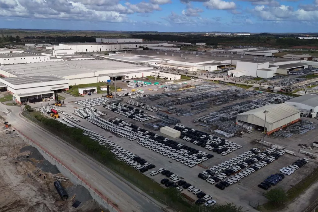 Fábrica da BYD na Bahia é inaugurada oficialmente. Crédito: Joá Souza/GOVBA.