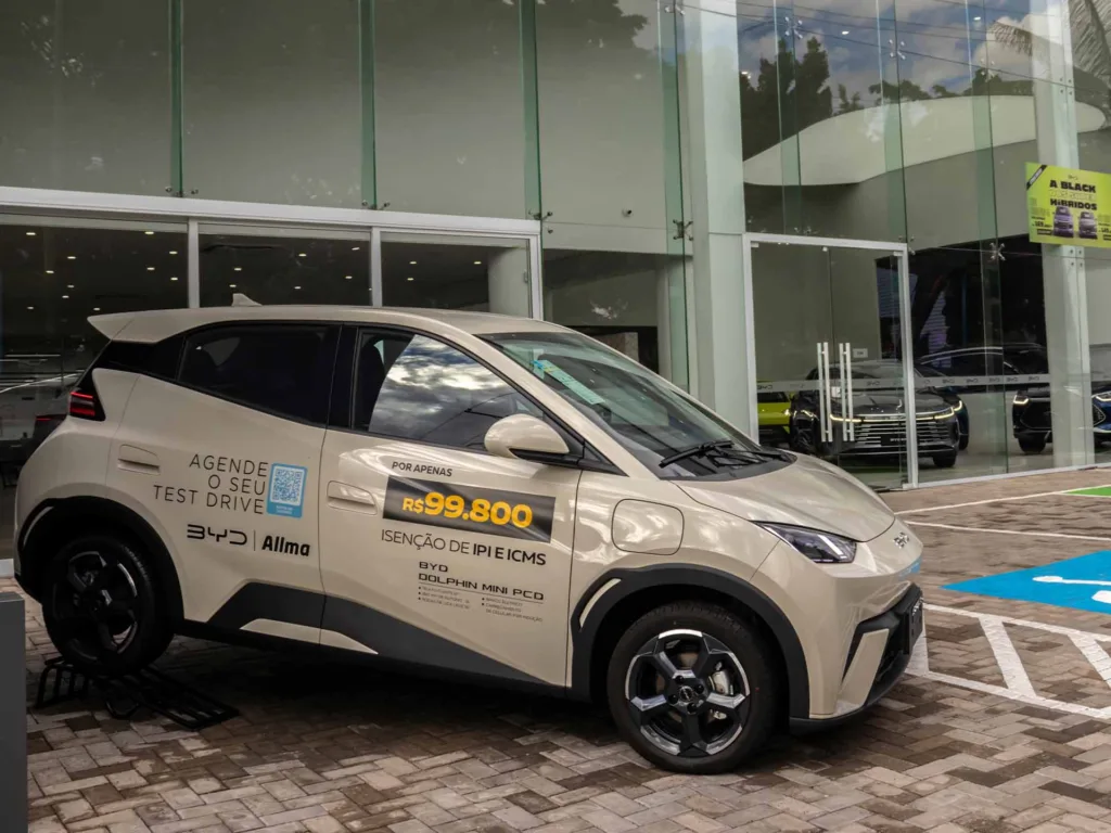 BYD Dolphin Mini. Crédito: Alf Ribeiro/Shutterstock.com.